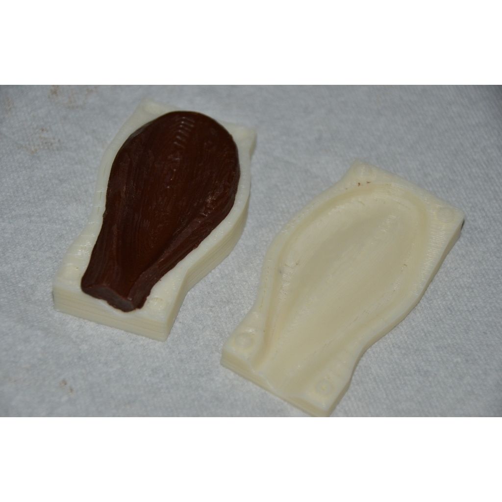 Molde de orelha de coelho de chocolate