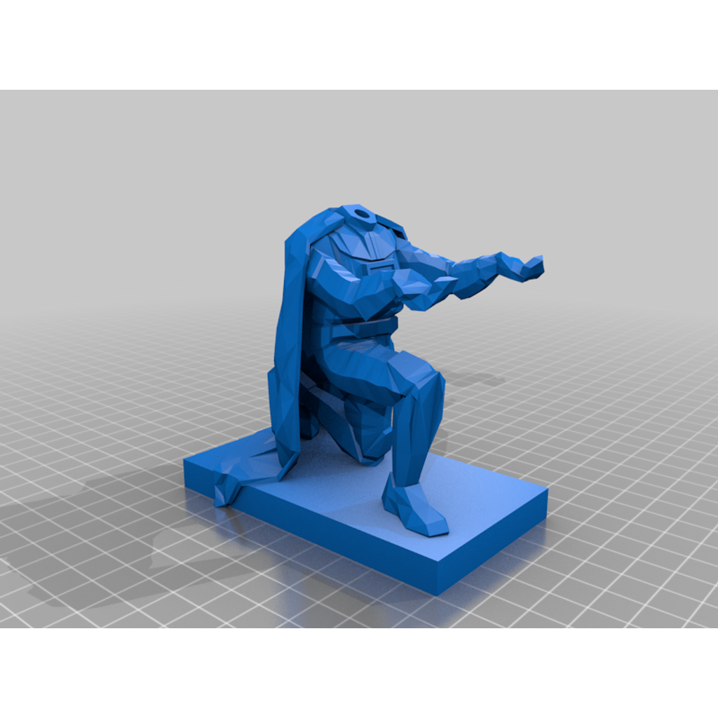Suporte porta-canetas low-poly estilo capacete em pé