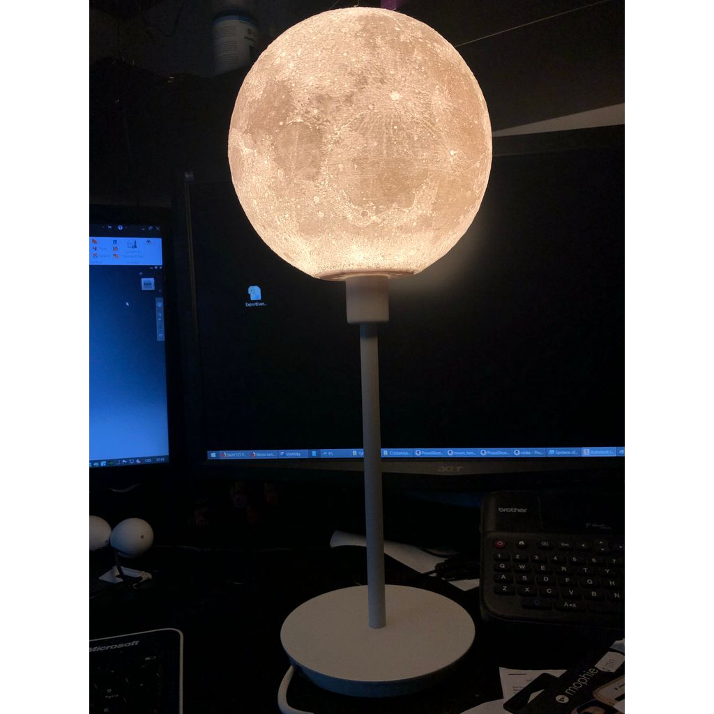 Redução do abajur lunar para lâmpada Ikea SKAFTET