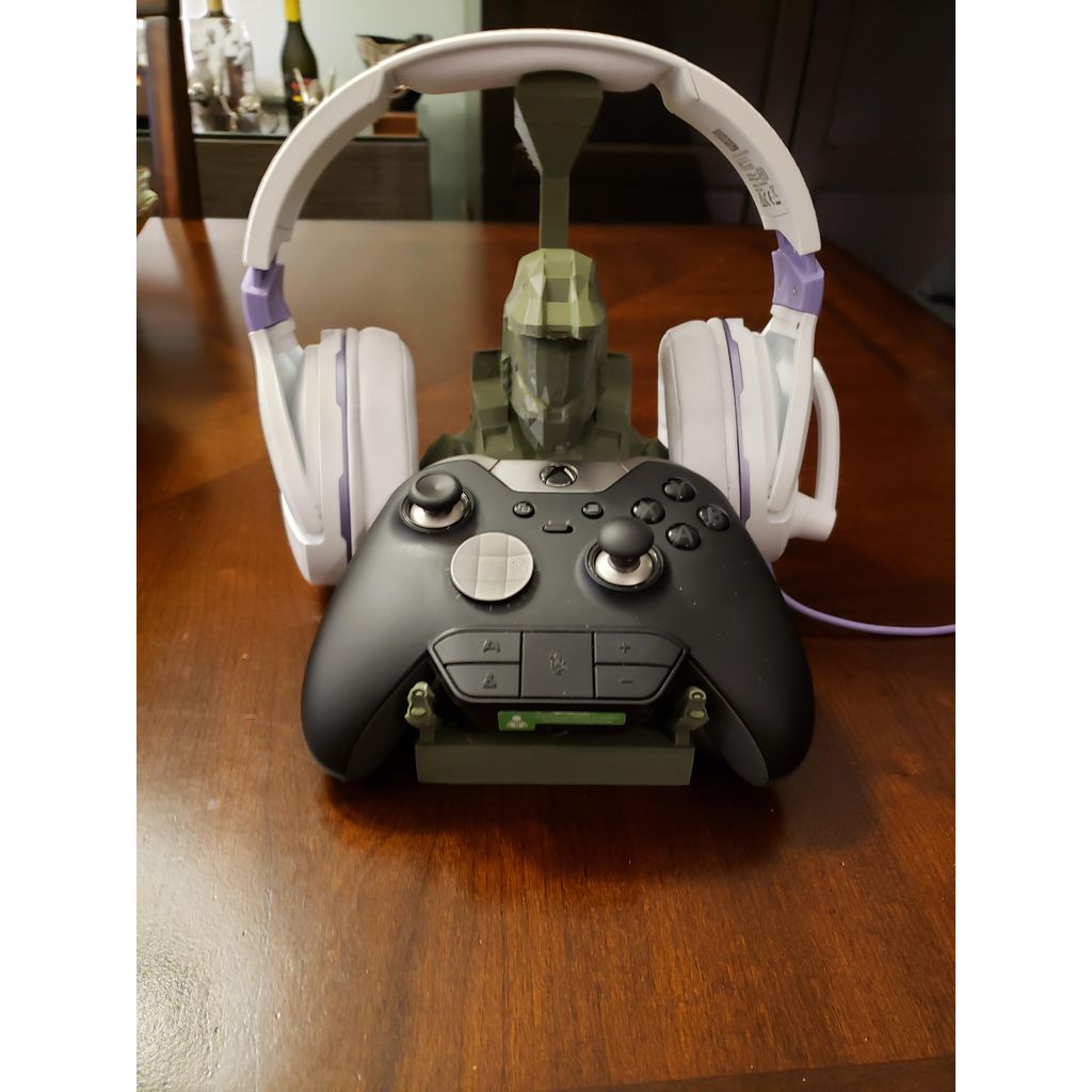 Controlador Halo Master Chief e suporte para fone de ouvido