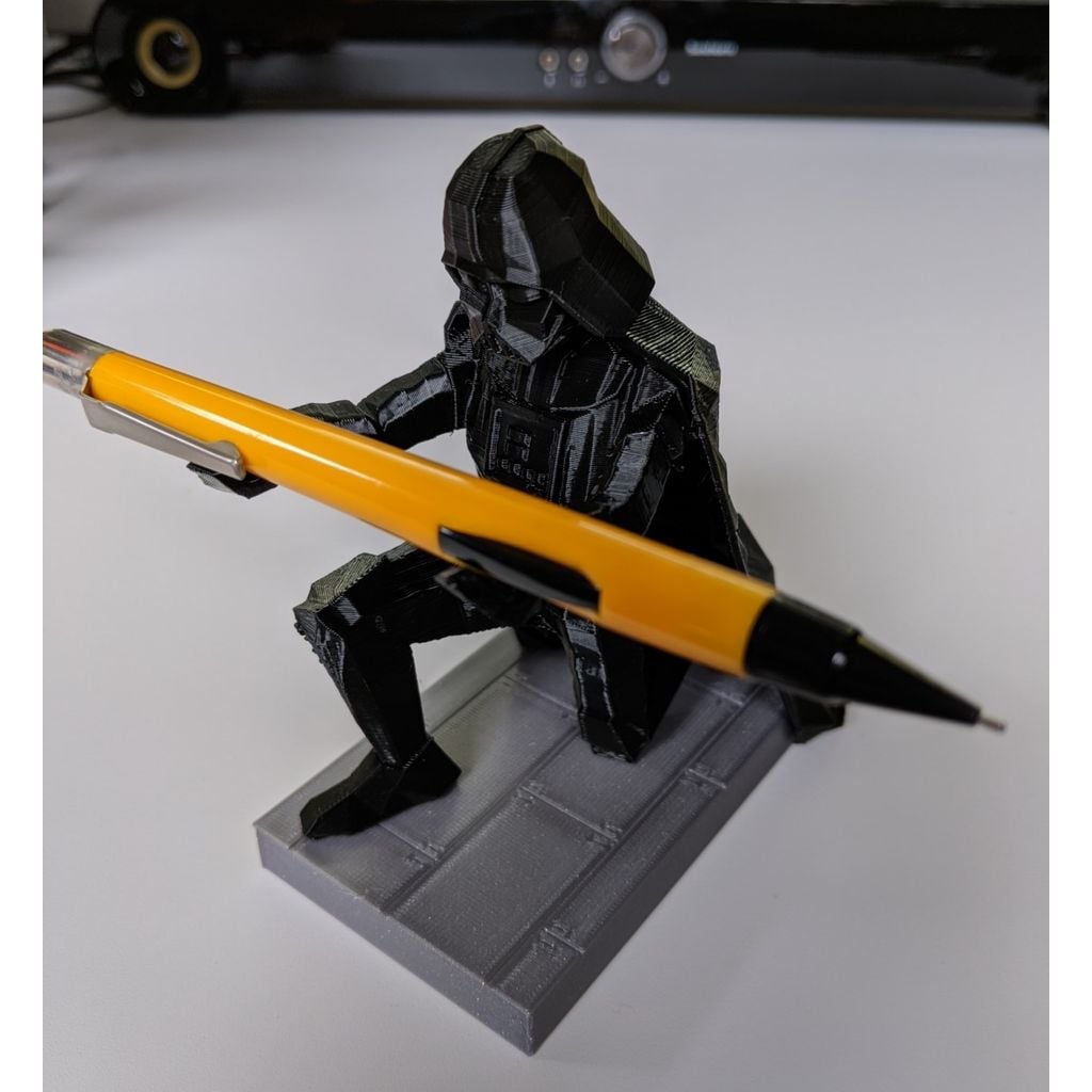 Suporte de caneta low poly em peça impressa (base separada)