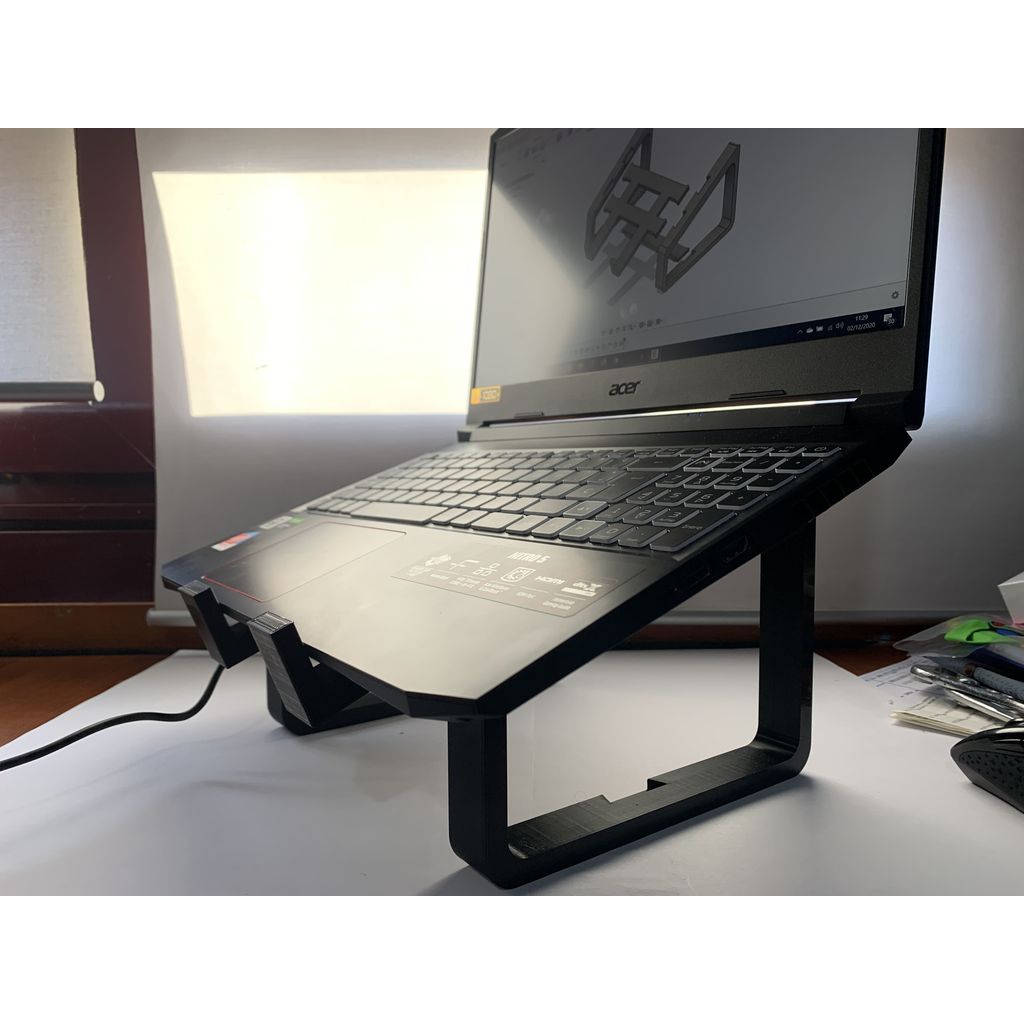 +15,6'' Laptop riser / Elevador portatil 15 '' [220mmbed otimizado]