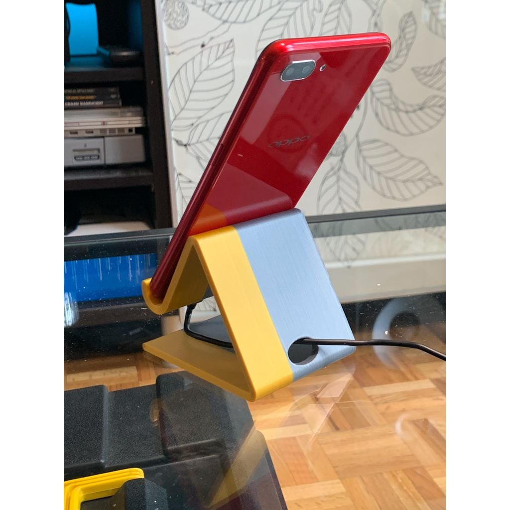Phone Tablet Stand - No support needed