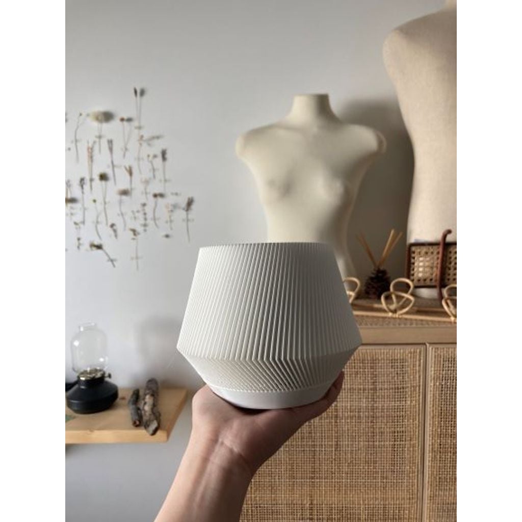 Ribbed Planter