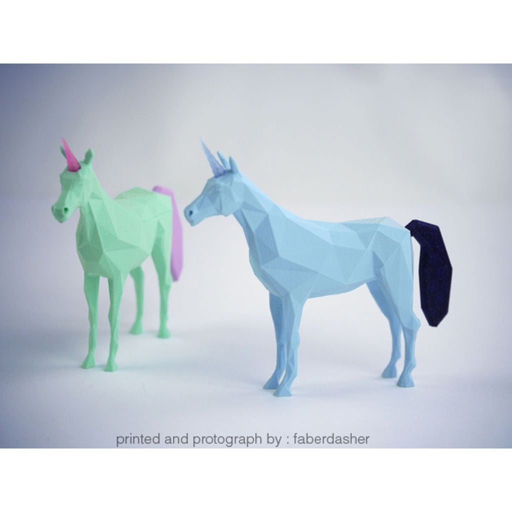 Unicórnio Low Poly V.2