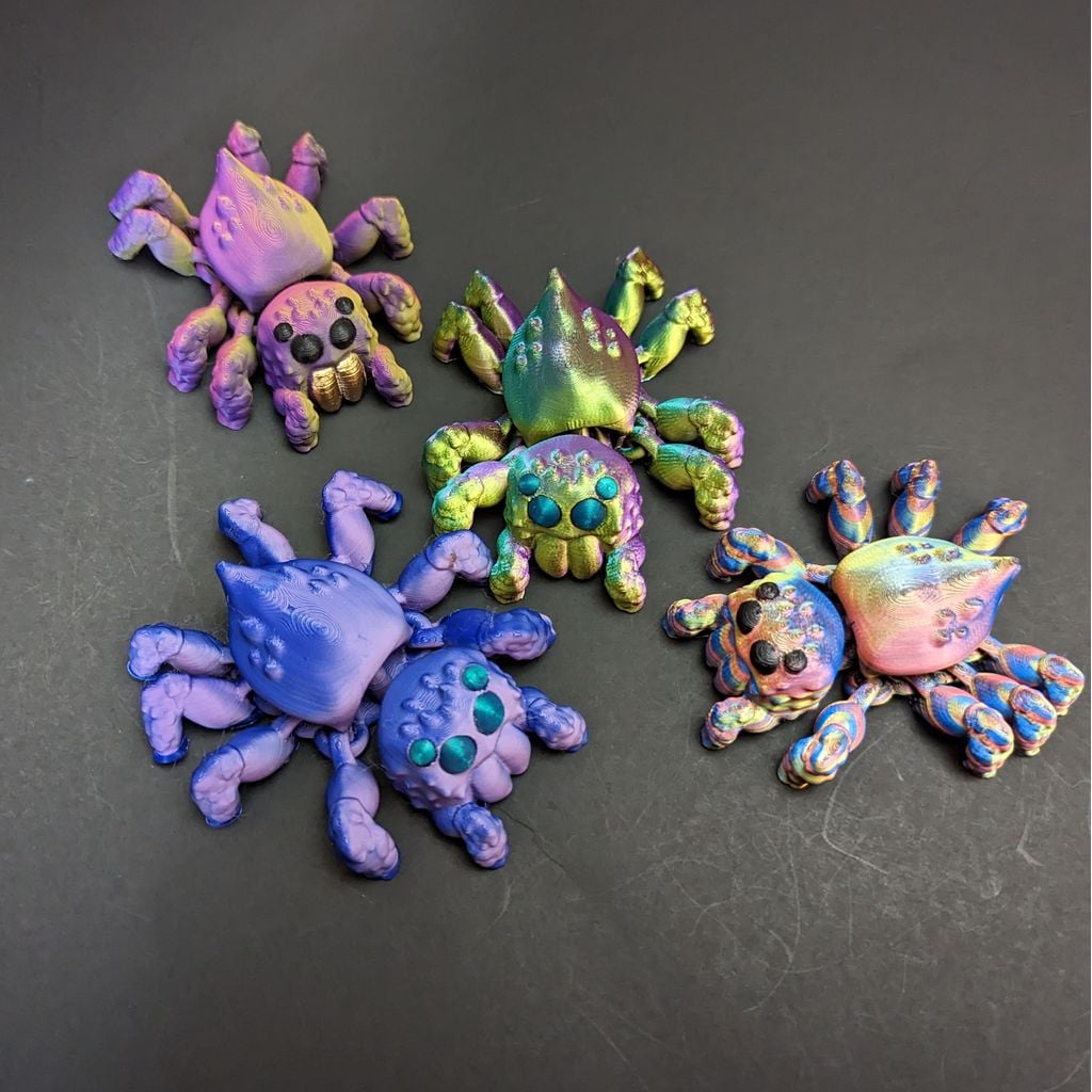 Aranha saltadora articulada