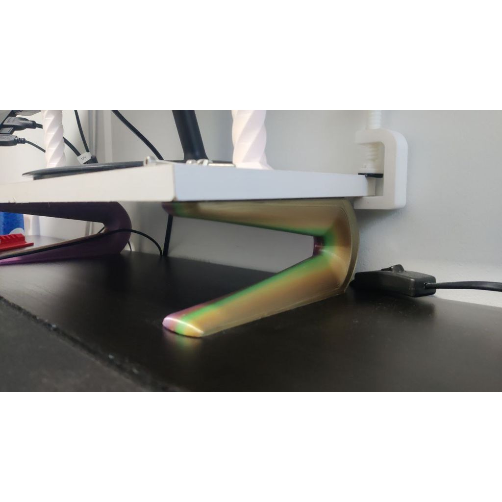 Monitor stand legs - space creators