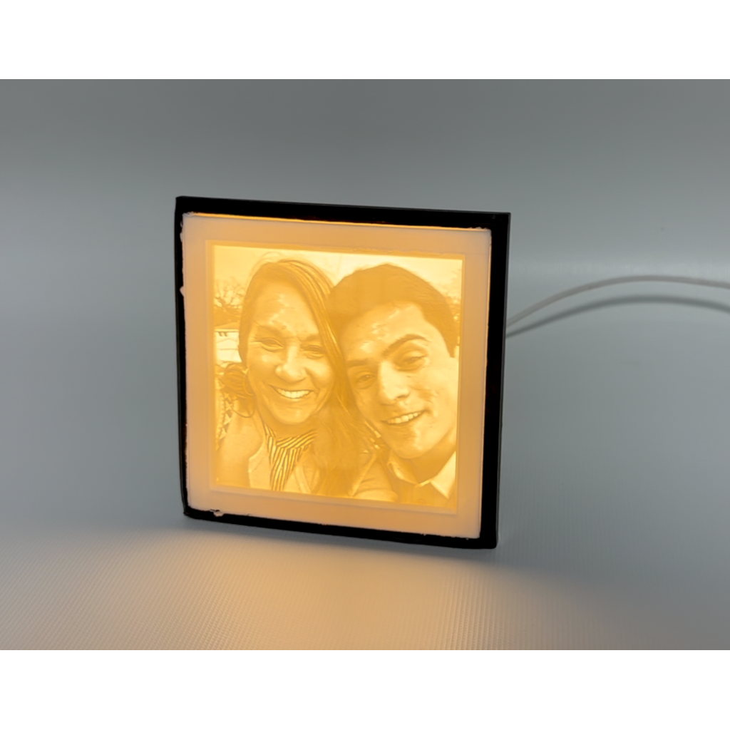 Moldura frontal para litofano 100x100mm (PLA)