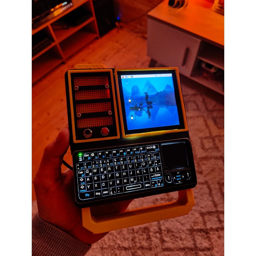 Cyberdeck dobrável portátil (CyberPlug 3.0)