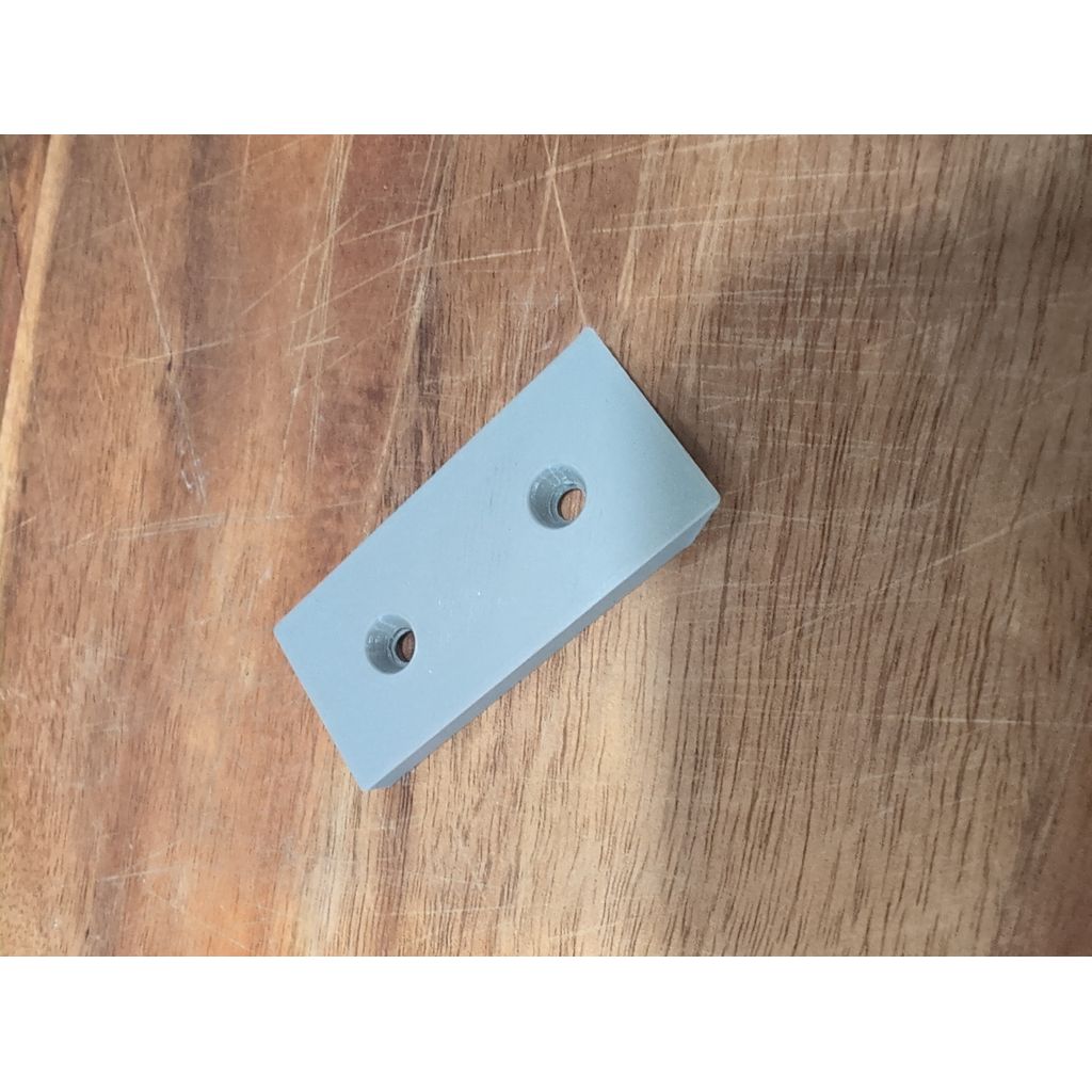 Suporte em PLA para fixar barra de toalheiro (peça)