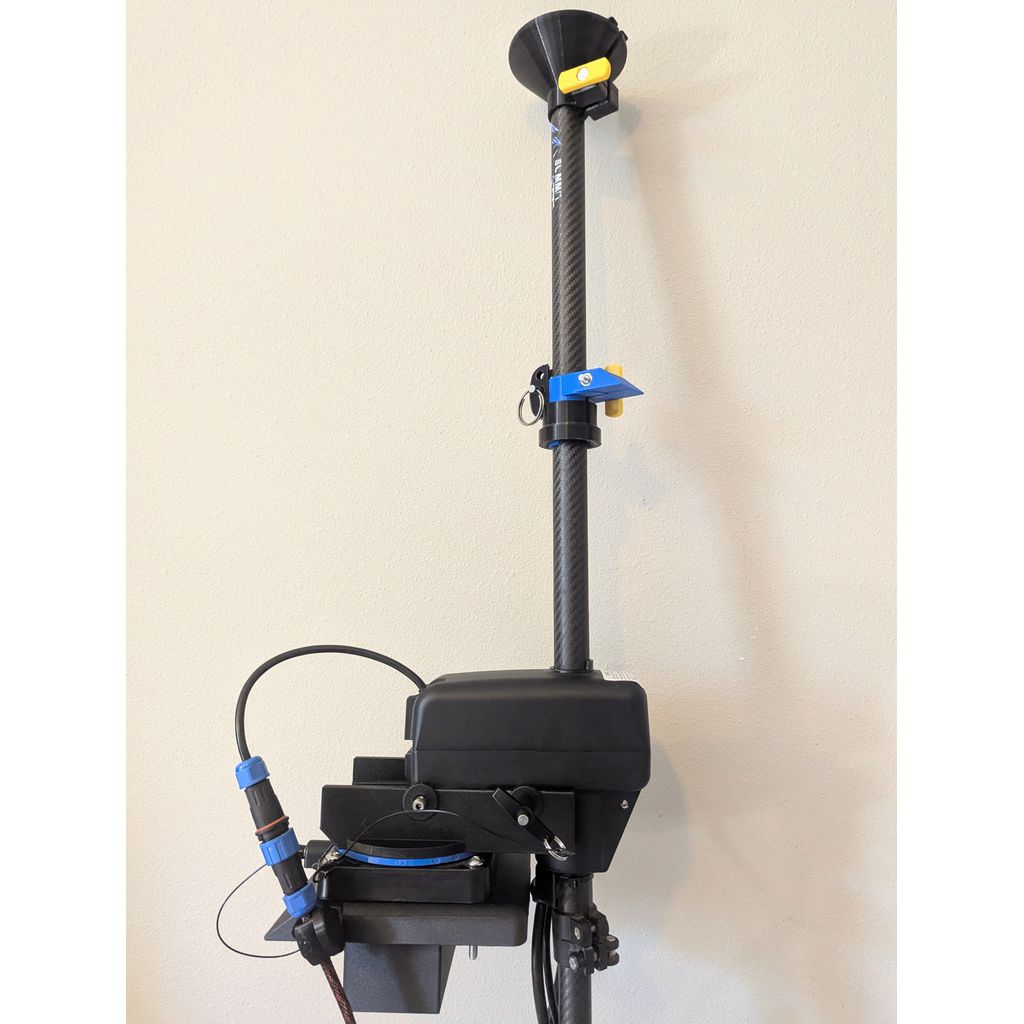 Livescope alimentado/suporte de sonar voltado para frente