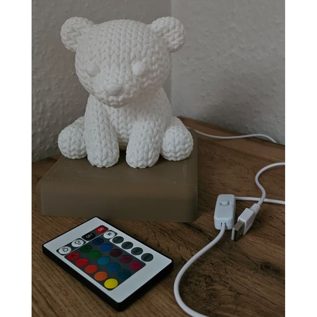 Knitted Polar Bear (3DFluffies) Lamp