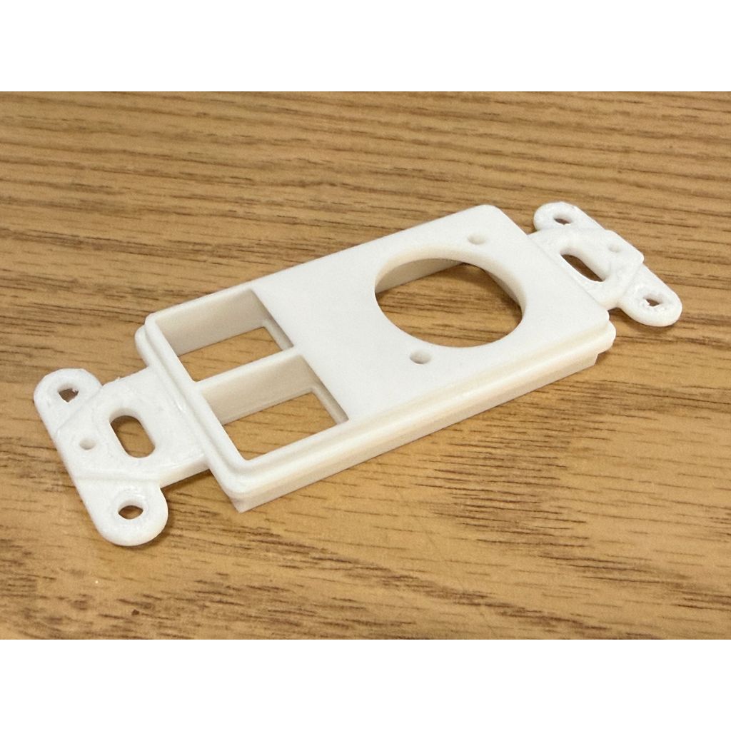 Decora Insert 2 Keystone w XLR