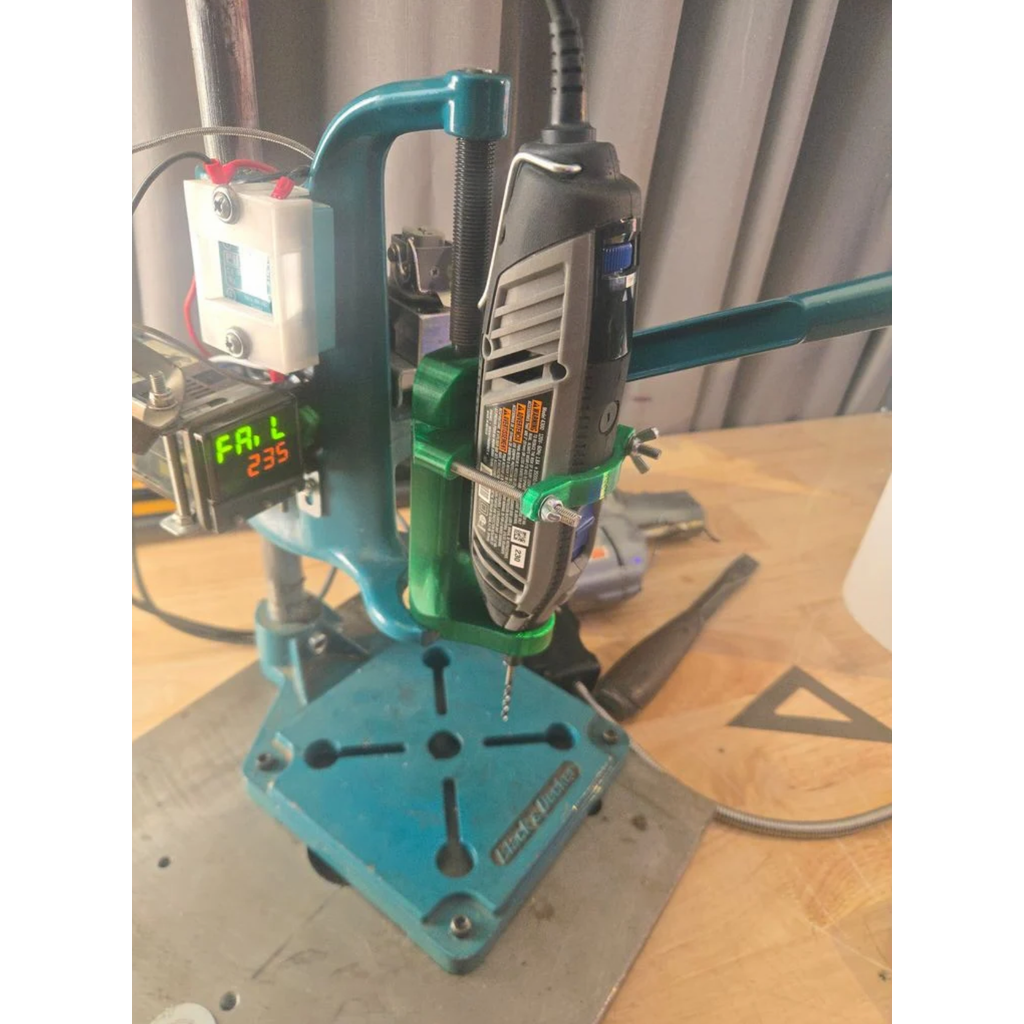 Adaptador Dremel para furadeira Black and Decker