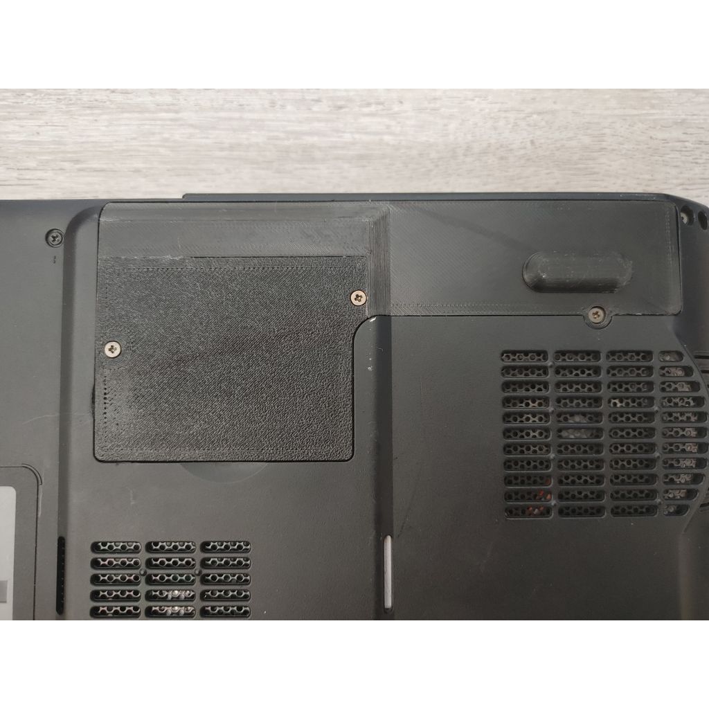 Tampa de acesso ao dissipador de calor da CPU ASUS A2500H / A2H - painel de serviço traseiro / inferior