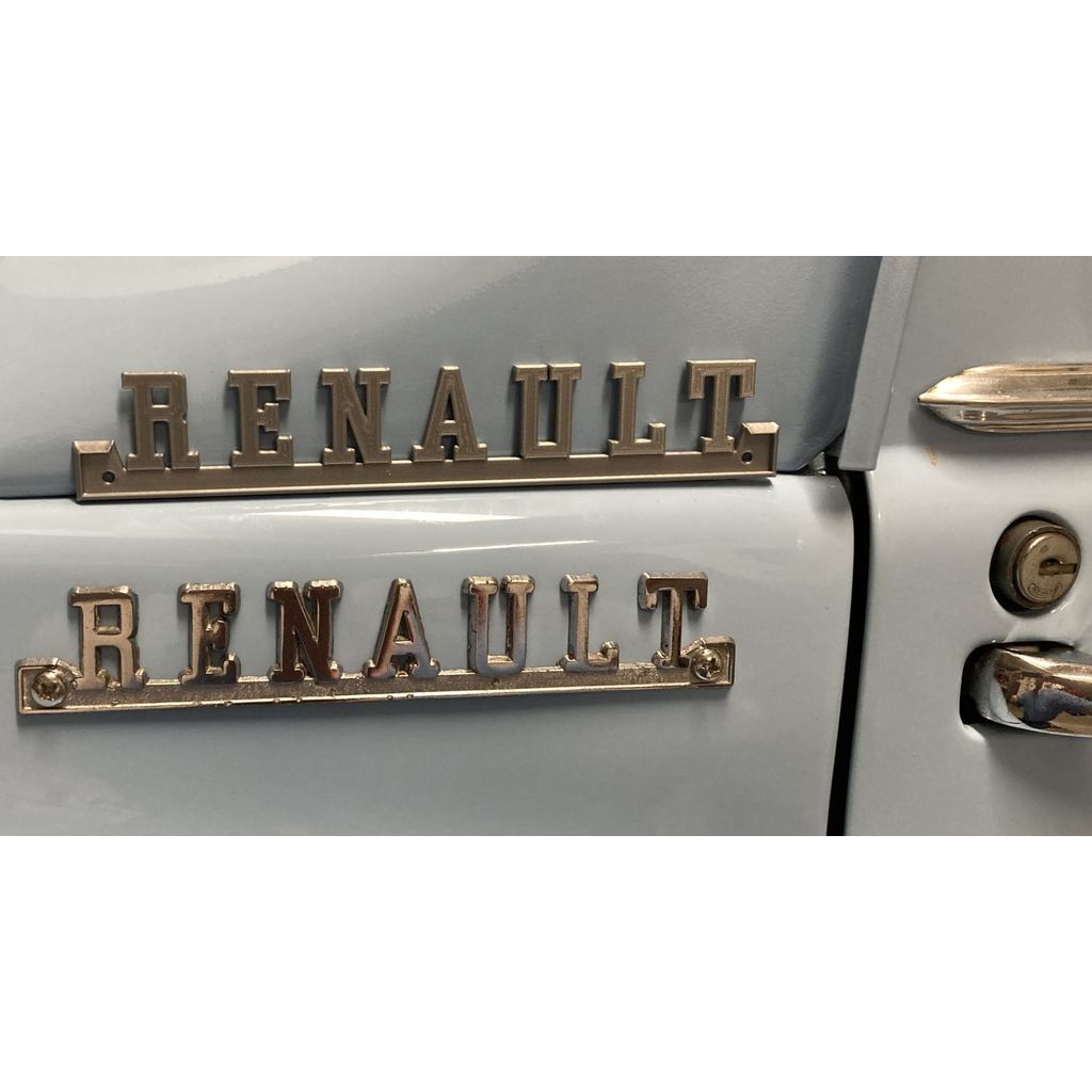 Renault 4cv Fender Script Emblem EUA modelo de exportação