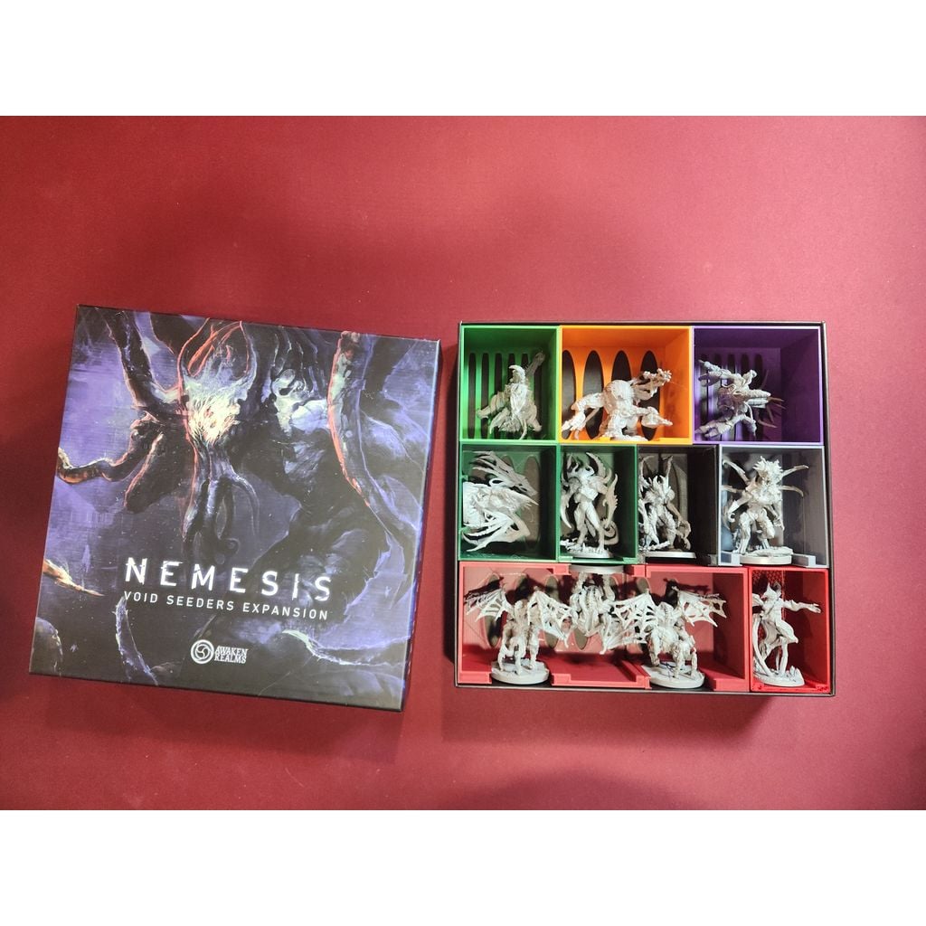 Armazenamento de Nemesis Kings e Alt Queens