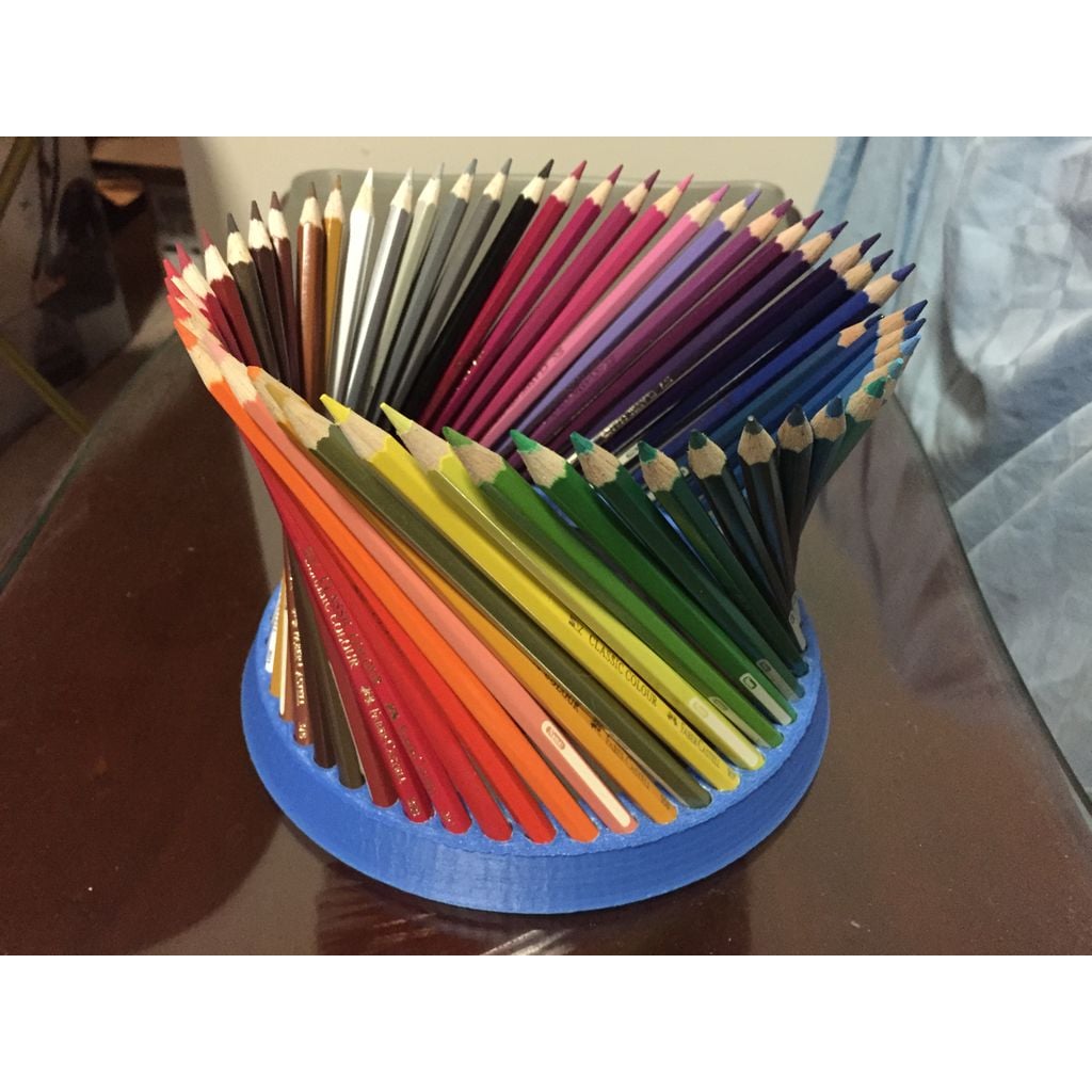 Porta-lápis espiral impresso em PLA